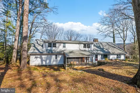 Exterior - 538 Campus Rd, Wyomissing, PA 19610 photo 5 of 6