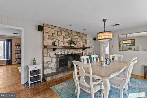 Dining - 538 Campus Rd, Wyomissing, PA 19610 photo 3 of 6