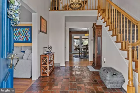 Entry Way - 538 Campus Rd, Wyomissing, PA 19610 photo 1 of 4