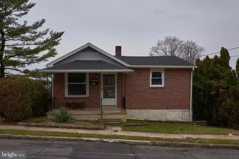 3312 Earl St, Reading, PA 19605