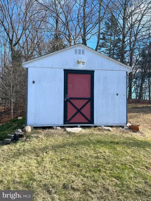 19 Park Dr, Barto, PA 19504 photo 18
