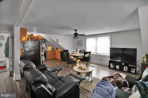 Living - 1423 Lancaster Ave, Reading, PA 19607 photo 1 of 1