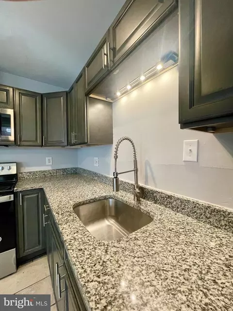 Kitchen - 129 Spring Valley Rd, Reading, PA 19605 photo 3 of 3