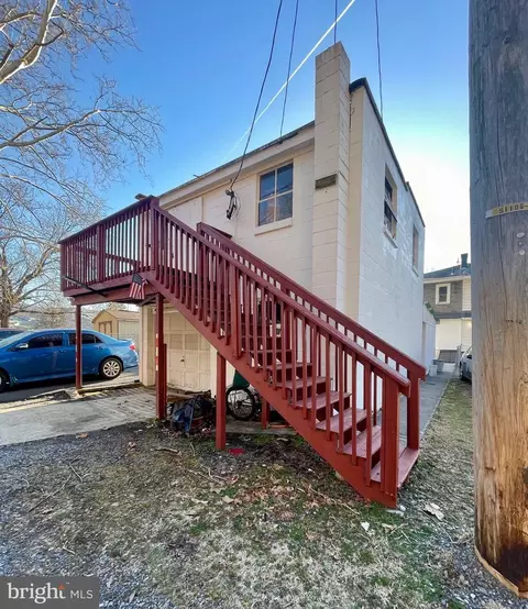 Exterior - 129 Spring Valley Rd, Reading, PA 19605 photo 5 of 5