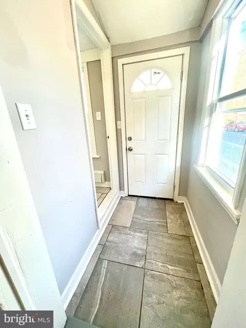 Entry Way - 129 Spring Valley Rd, Reading, PA 19605 photo 1 of 1