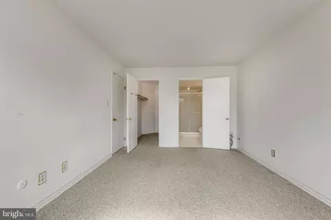 Exterior - 9 D Fairway Rd, Reading, PA 19607 photo 2 of 7