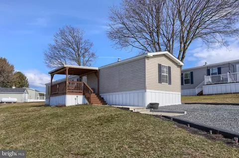 17 Ketterman Hill Rd #25, Richland, PA 17087