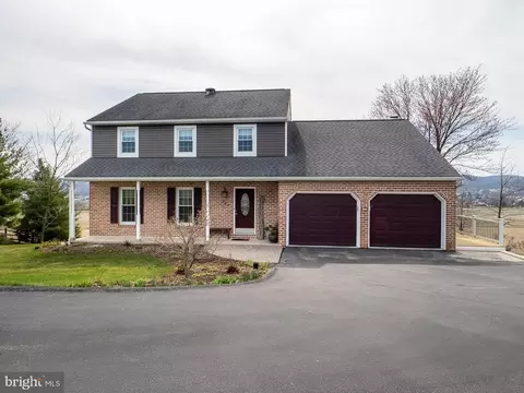 368 Big Spring Rd, Robesonia, PA 19551