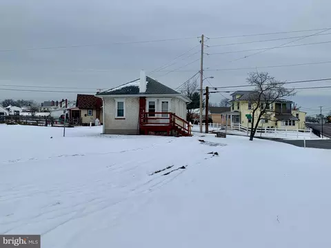 425 Montgomery Ave, Boyertown, PA 19512