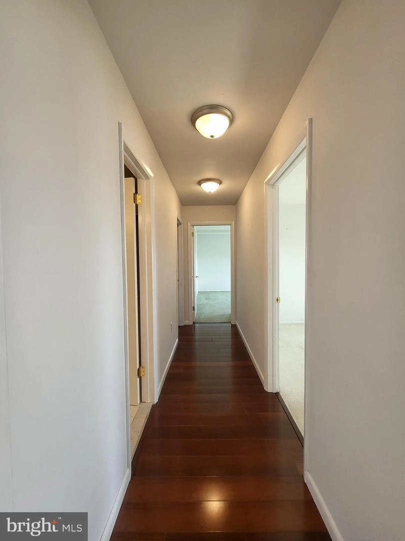 Entry Way - 1375 Pershing Blvd #603, Reading, PA 19607 photo 3 of 5