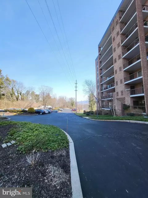 Exterior - 1375 Pershing Blvd #603, Reading, PA 19607 photo 3 of 6
