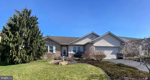 328 Henry Dr, Blandon, PA 19510