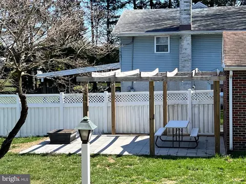 Exterior - 411 Parkside Ave, Reading, PA 19607 photo 6 of 6