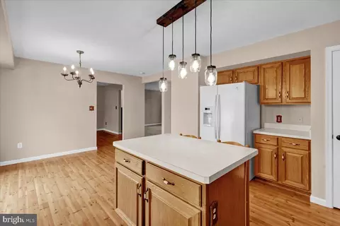 Kitchen - 3414 Mohegan Dr, Reading, PA 19608 photo 4 of 4
