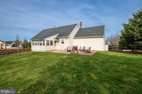 Exterior - 2906 Daniel Dr, Reading, PA 19608 photo 5 of 5