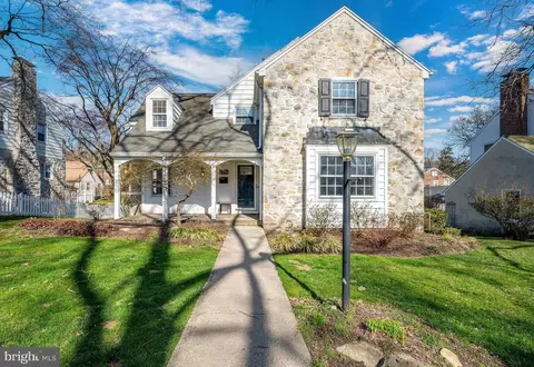 2607 Hollywood Ct, Reading, PA 19606