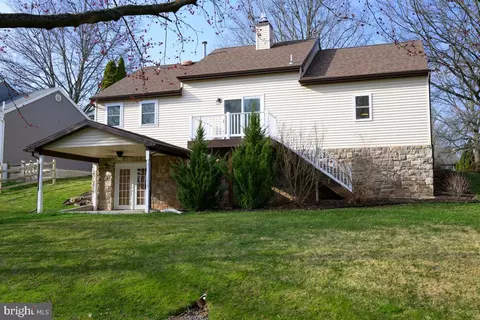Exterior - 4622 N Pheasant Run, Reading, PA 19606 photo 5 of 18