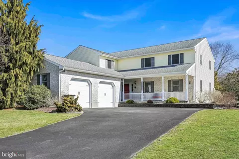 21 Juliet Ave, Topton, PA 19562