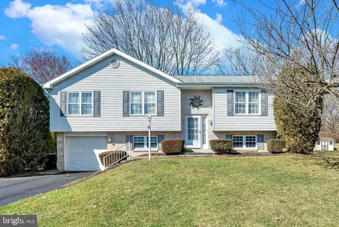 4907 Farming Ridge Blvd, Reading, PA 19606
