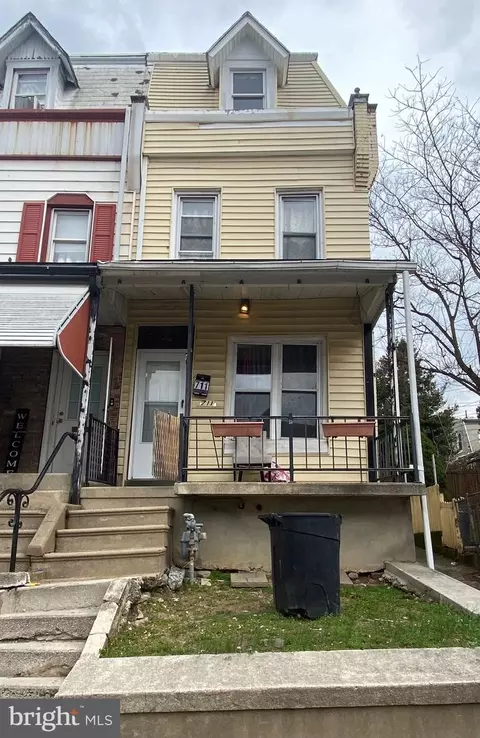711 N 12th St, Reading, PA 19604
