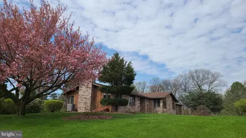 1080 Mahlon, Leesport, PA 19533