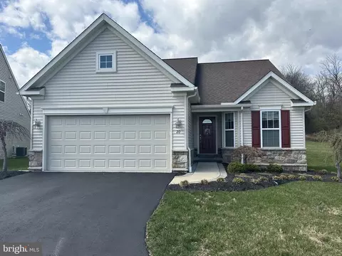 20 Calming Trl, Sinking Spring, PA 19608