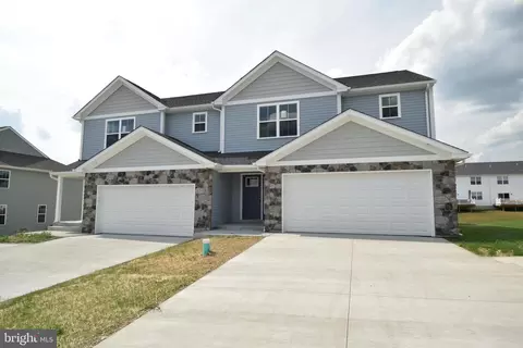 220 Sunglo #LOT 107, Leesport, PA 19533