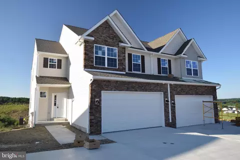 219 Sunglo #LOT 136, Leesport, PA 19533