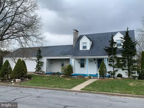 217 Mabel Ln, Hamburg, PA 19526