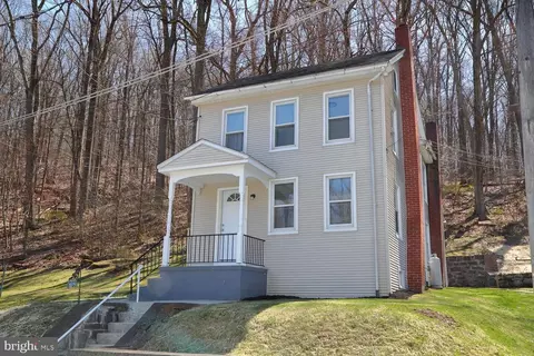 702 Wyomissing Rd, Mohnton, PA 19540