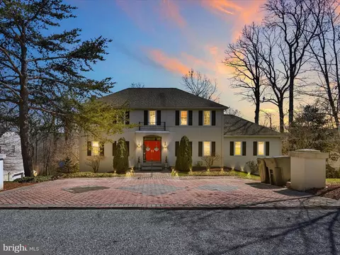 2149 Queens Ct, Reading, PA 19606