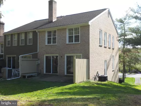 113 Medinah Dr, Reading, PA 19607 photo 5
