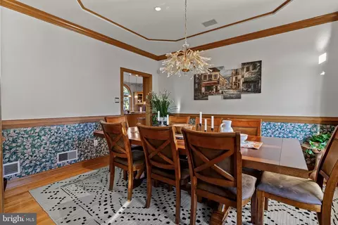 Dining - 2908 Duffield Ln, Reading, PA 19608 photo 2 of 3