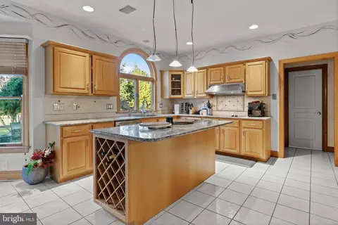 Kitchen - 2908 Duffield Ln, Reading, PA 19608 photo 1 of 6