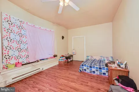 Bedroom - 351 Spring St, Reading, PA 19601 photo 7 of 7