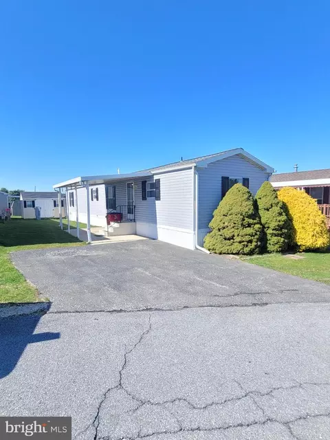 1013 Barberry Ave, Reading, PA 19605
