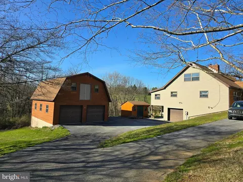 351 N Funk Rd, Boyertown, PA 19512