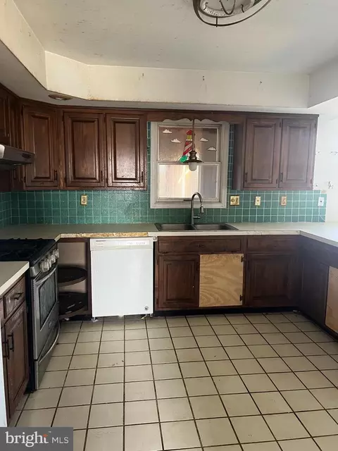 Kitchen - 4 Estates Dr, Reading, PA 19606 photo 1 of 3