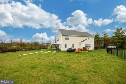 Exterior - 301 Snyder Rd, Oley, PA 19547 photo 5 of 10