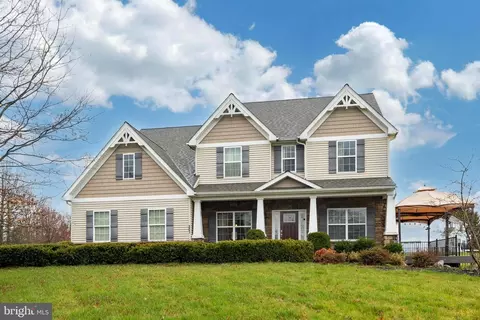 301 Snyder Rd, Oley, PA 19547