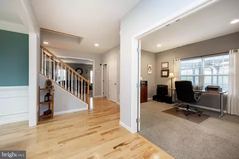 Entry Way - 301 Snyder Rd, Oley, PA 19547 photo 1 of 4