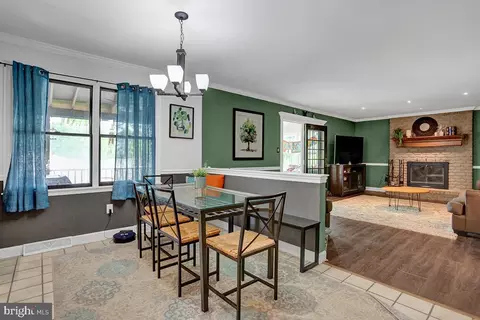 Dining - 26 Golfview Ln, Reading, PA 19606 photo 4 of 4