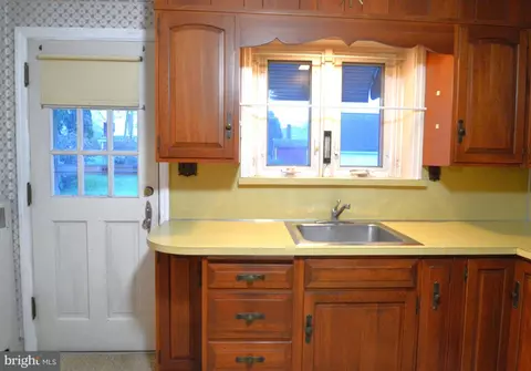 Kitchen - 114 Beverly Ave, Reading, PA 19607 photo 1 of 3