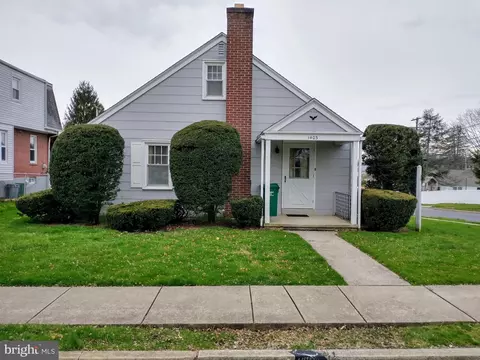 Exterior - 1403 Lacrosse Ave, Reading, PA 19607 photo 1 of 15