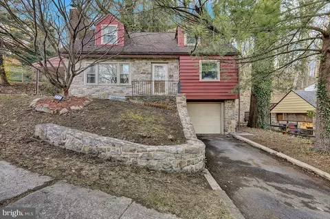 212 Laurel Ave, Reading, PA 19606