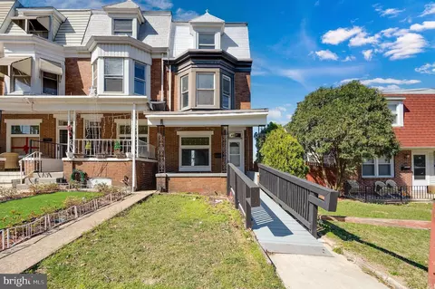 1112 N Front St, Reading, PA 19601