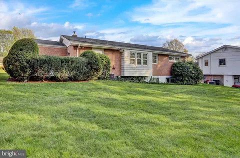 Exterior - 49 Miller Dr, Reading, PA 19608 photo 9 of 11