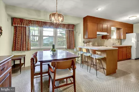 Dining - 49 Miller Dr, Reading, PA 19608 photo 2 of 3