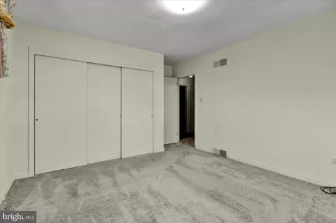 Bedroom - 49 Miller Dr, Reading, PA 19608 photo 3 of 5