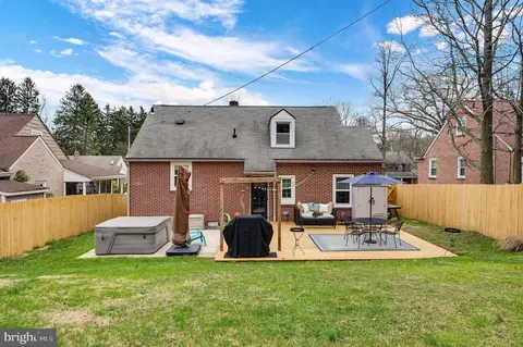 Exterior - 704 State St, Reading, PA 19607 photo 4 of 15